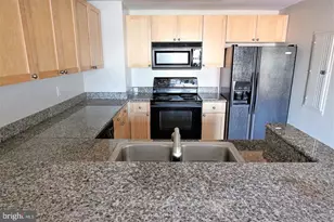 777 7th St NW, Washington, DC 20001 - Photo 4