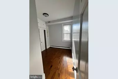 547 4th Street SE #UPPER LEVEL, Washington, DC 20003 - Photo 10