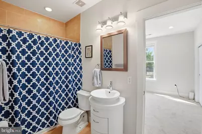 834 Varnum Street NW #2, Washington, DC 20011 - Photo 14