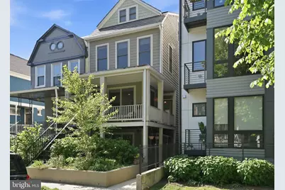 834 Varnum Street NW #2, Washington, DC 20011 - Photo 2