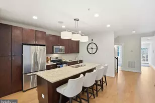 834 Varnum St NW, Washington, DC 20011 - Photo 2