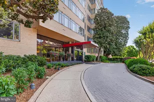 1711 Massachusetts Ave NW, Washington, DC 20036 - Photo 1