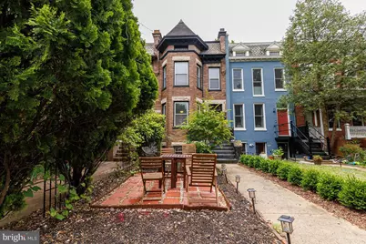 1437 East Capitol Street SE #A, Washington, DC 20003 - Photo 2