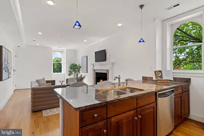 19 Logan Circle NW #300, Washington, DC 20005 - Photo 10