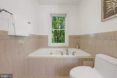 19 Logan Circle NW #300, Washington, DC 20005 - Photo 20
