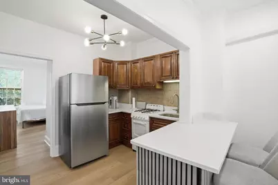 313 C Street SE, Washington, DC 20003 - Photo 6