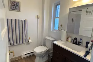 313 C St SE, Washington, DC 20003 - Photo 26