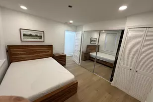 313 C St SE, Washington, DC 20003 - Photo 18