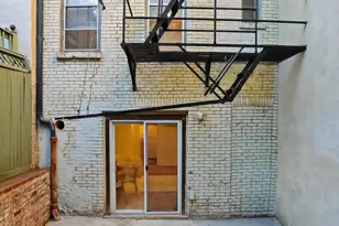 313 C St SE, Washington, DC 20003 - Photo 44
