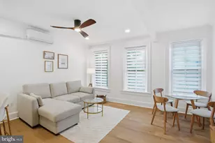 313 C St SE, Washington, DC 20003 - Photo 24