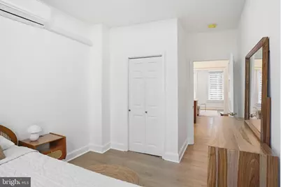 313 C Street SE, Washington, DC 20003 - Photo 32