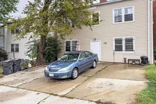 1313 Adams St NE, Washington, DC 20018 - Photo 18