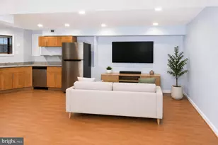 1437 East Capitol St SE, Washington, DC 20003 - Photo 6