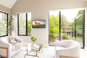 1522 Foxhall Rd NW, Washington, DC 20007 - Photo 30