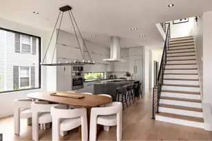 1522 Foxhall Rd NW, Washington, DC 20007 - Photo 18
