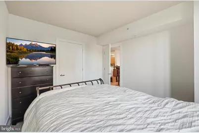 1000 New Jersey Avenue SE #216, Washington, DC 20003 - Photo 8
