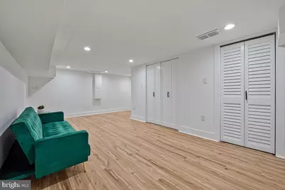 305 34th Place NE, Washington, DC 20019 - Photo 28