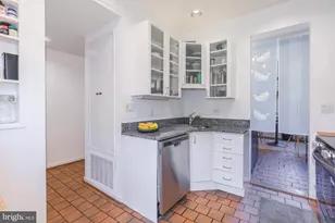 238 14th St SE, Washington, DC 20003 - Photo 16