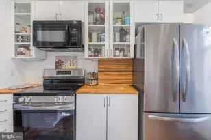 238 14th St SE, Washington, DC 20003 - Photo 18