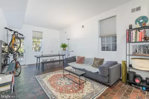 238 14th St SE, Washington, DC 20003 - Photo 4