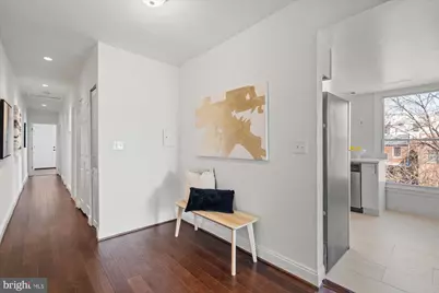 1040 6th Street NE #302, Washington, DC 20002 - Photo 6