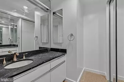 2501 M Street NW #722, Washington, DC 20037 - Photo 24