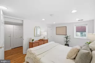 1005 Irving St NW, Washington, DC 20010 - Photo 28