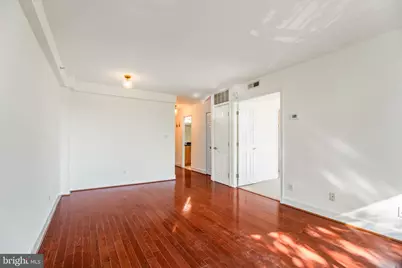 3401 38th Street NW #324, Washington, DC 20016 - Photo 6