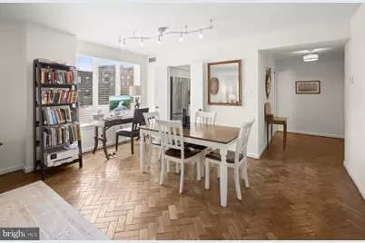 1045 31st Street NW #303, Washington, DC 20007 - Photo 8