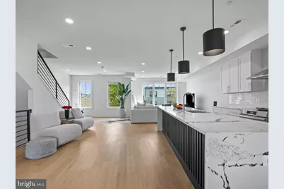 1253 Holbrook Terrace NE #B, Washington, DC 20002 - Photo 4