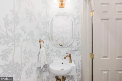 3307 O Street NW, Washington, DC 20007 - Photo 16
