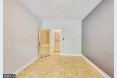 1010 25th Street NW #101, Washington, DC 20037 - Photo 12