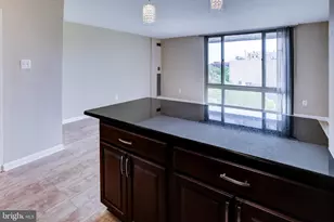 950 25th St NW, Washington, DC 20037 - Photo 12