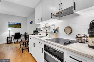 1211 Van St SE, Washington, DC 20003 - Photo 6