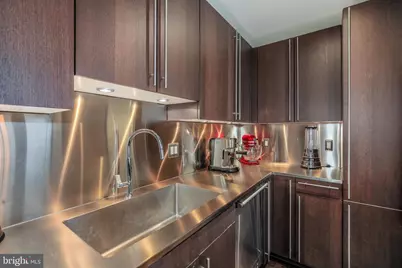 2425 L Street NW #211, Washington, DC 20037 - Photo 10