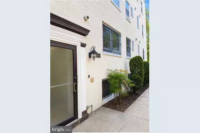 1310 Congress Street SE #204, Washington, DC 20032 - Photo 2