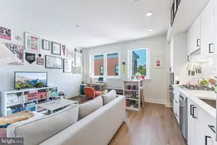 923 V St NW, Washington, DC 20001 - Photo 2