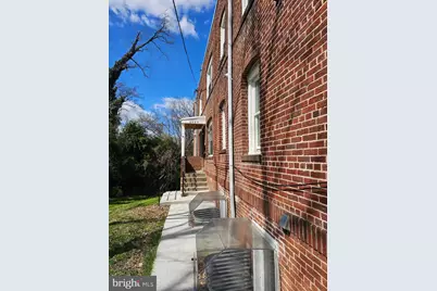 3929 4th Street SE #4, Washington, DC 20032 - Photo 2