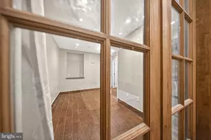 817 6th St NW, Washington, DC 20001 - Photo 20