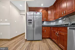 817 6th St NW, Washington, DC 20001 - Photo 16