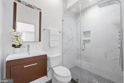1126 5th Street NW #1, Washington, DC 20001 - Photo 22