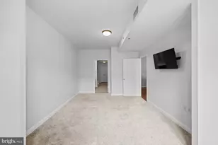 400 Massachusetts Ave NW, Washington, DC 20001 - Photo 22