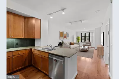 400 Massachusetts Avenue NW #621, Washington, DC 20001 - Photo 4