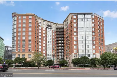 555 Massachusetts Avenue NW #1019, Washington, DC 20001 - Photo 2