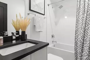 558 Harvard St NW, Washington, DC 20001 - Photo 32