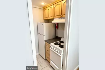 2141 I Street NW #310, Washington, DC 20037 - Photo 10