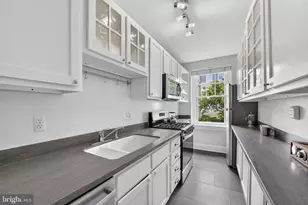 2410 20th St NW, Washington, DC 20009 - Photo 6