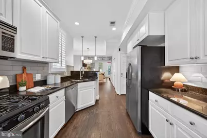 1019 7th Street NE, Washington, DC 20002 - Photo 10