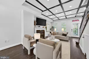 1019 7th St NE, Washington, DC 20002 - Photo 4