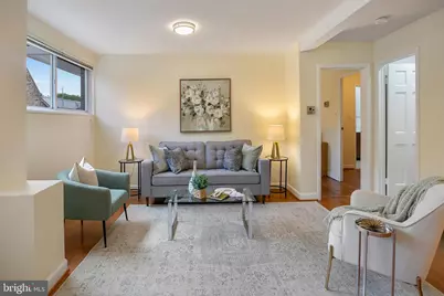 2829 Connecticut Avenue NW #103, Washington, DC 20008 - Photo 2